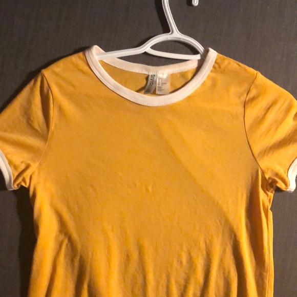 h&m yellow t-shirt - Picture 3 of 3